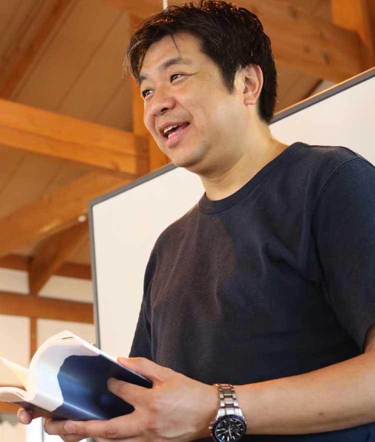 President & CEO Atsushi Shimada